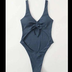 Cutout monokini swimsuit swim bikini scrunch tie